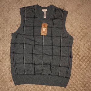 Grey Dockers light weight sweater vest